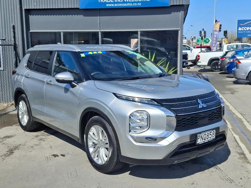 2022 Mitsubishi Outlander LS 2.5P/4WD/CVT