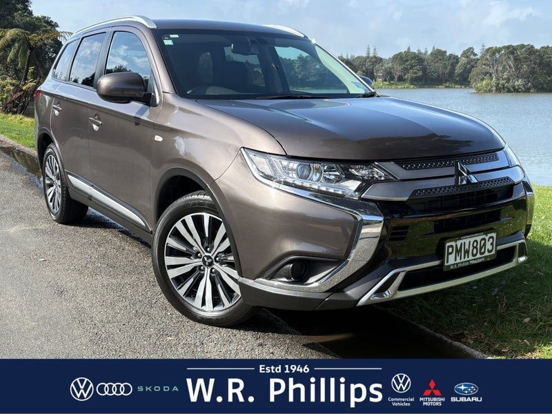 2022 Mitsubishi Outlander LS 2.4P/CVT