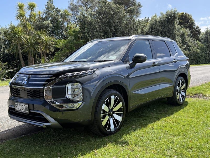2025 Mitsubishi Outlander XLS 2.5P 4Wd, photo 3