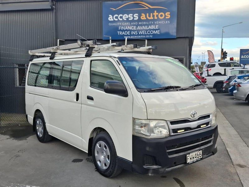 2011 Toyota Hiace 3.0DT ZL 5M 3 SEAT