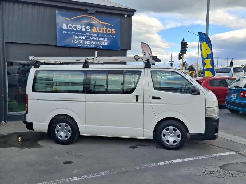 2011 Toyota Hiace 3.0DT ZL 5M 3 SEAT, photo 3