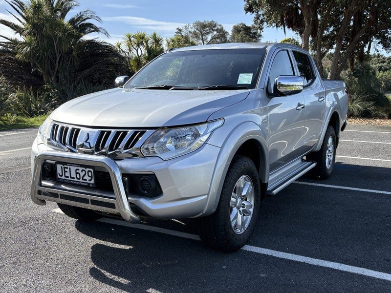 2015 Mitsubishi Triton D/cab Glxr 2.4D/6MT, photo 3