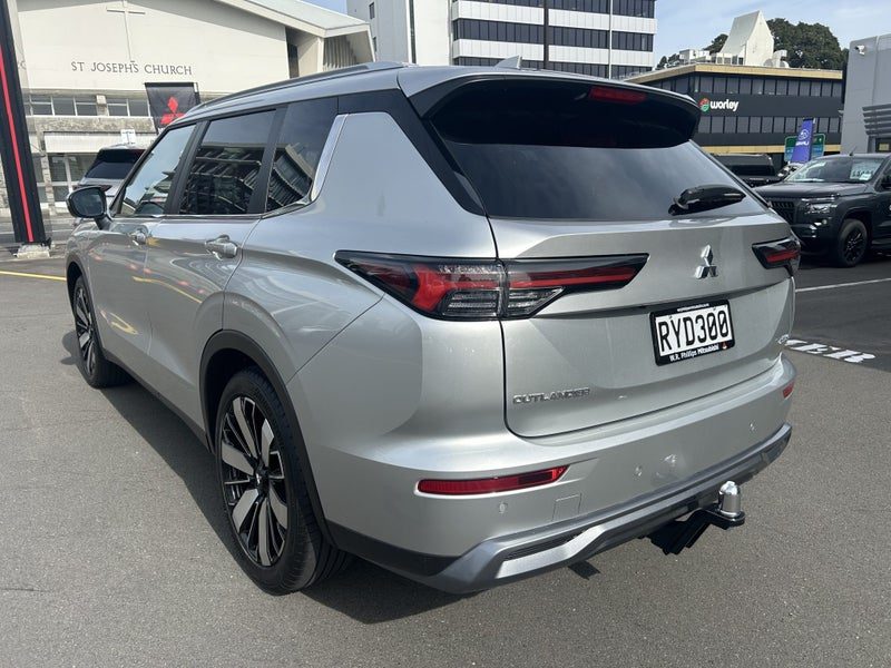 2026 Mitsubishi Outlander XLS 4WD 2.5P, photo 2
