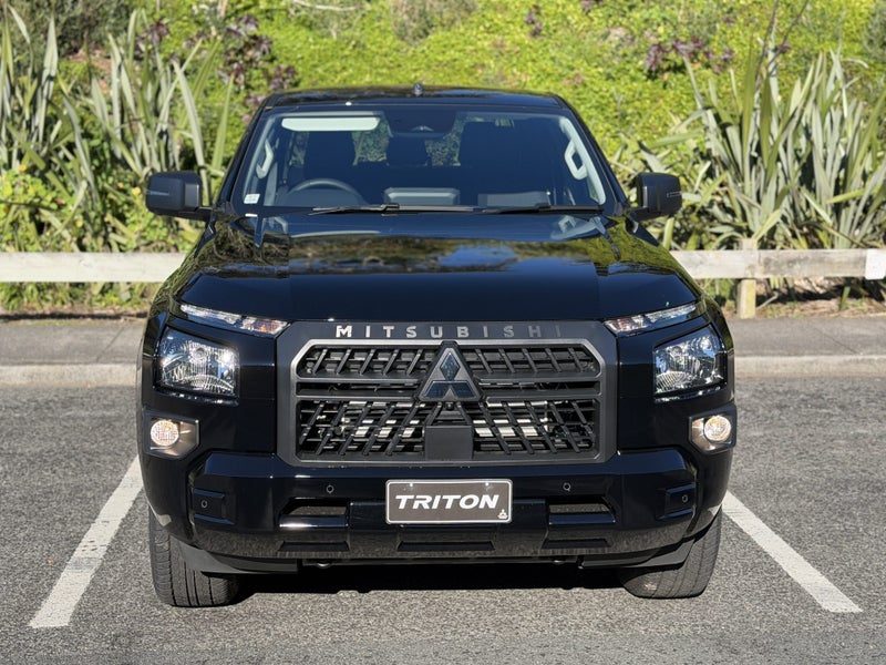 2026 Mitsubishi Triton GLX SPORT 4WD Automatic, photo 2