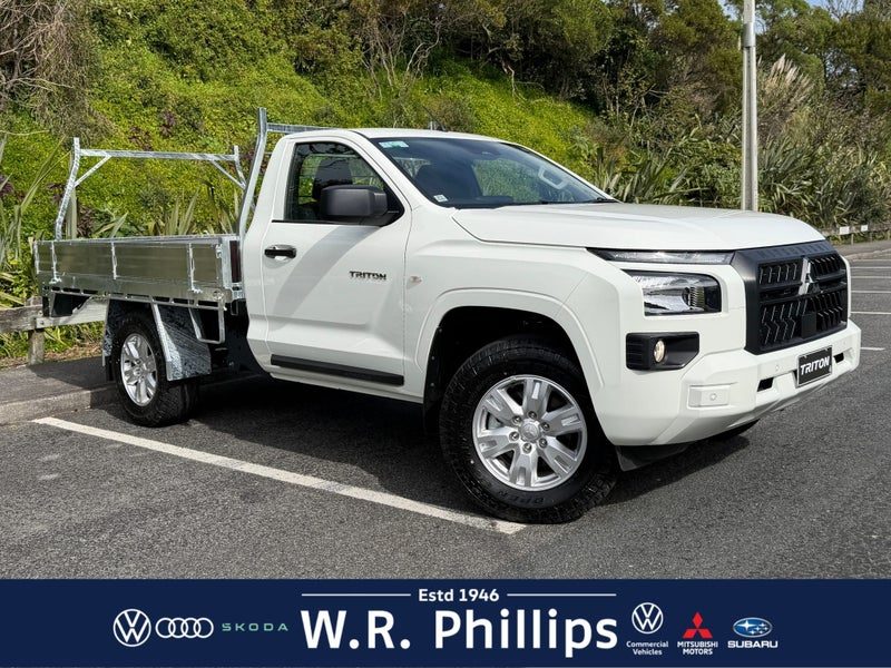 2026 Mitsubishi Triton GLX