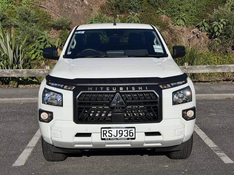 2026 Mitsubishi Triton GLX Sport 4WD, photo 2