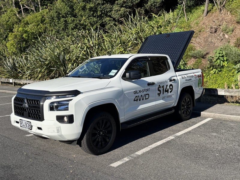 2026 Mitsubishi Triton GLX Sport 4WD, photo 3