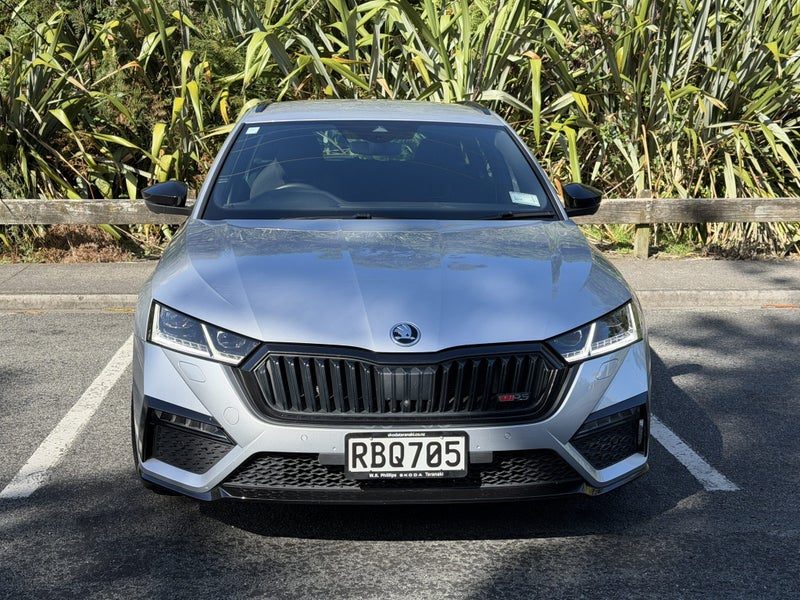2025 Skoda Octavia Wagon RS TSI 180KW 2L Turbo, photo 2