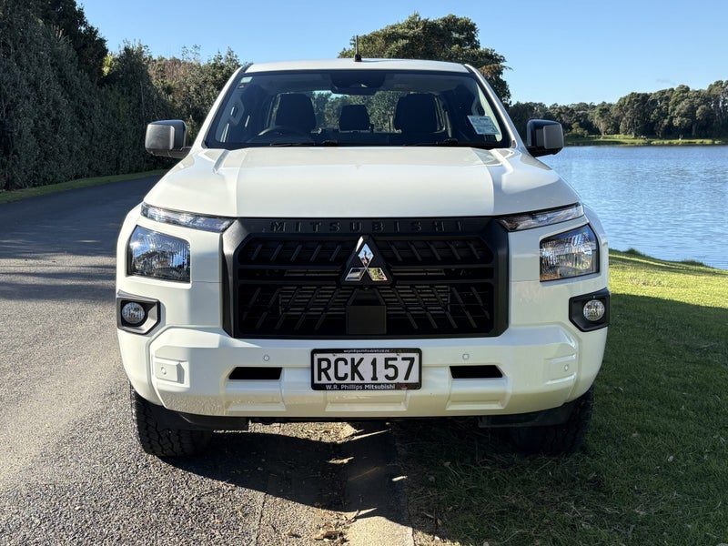 2025 Mitsubishi Triton GLX, photo 2