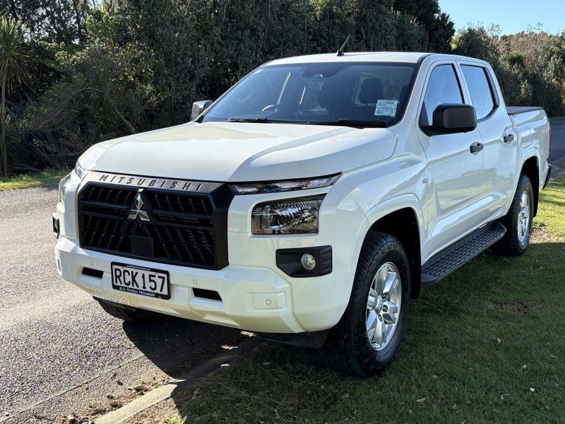 2025 Mitsubishi Triton GLX, photo 3
