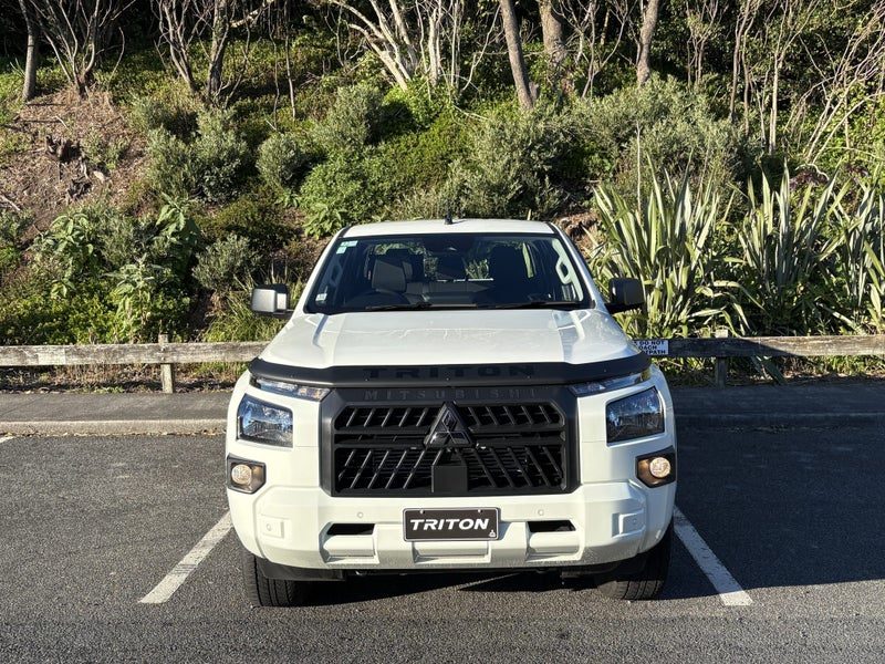 2026 Mitsubishi Triton GLX Sport 2WD BLACKOUT, photo 2