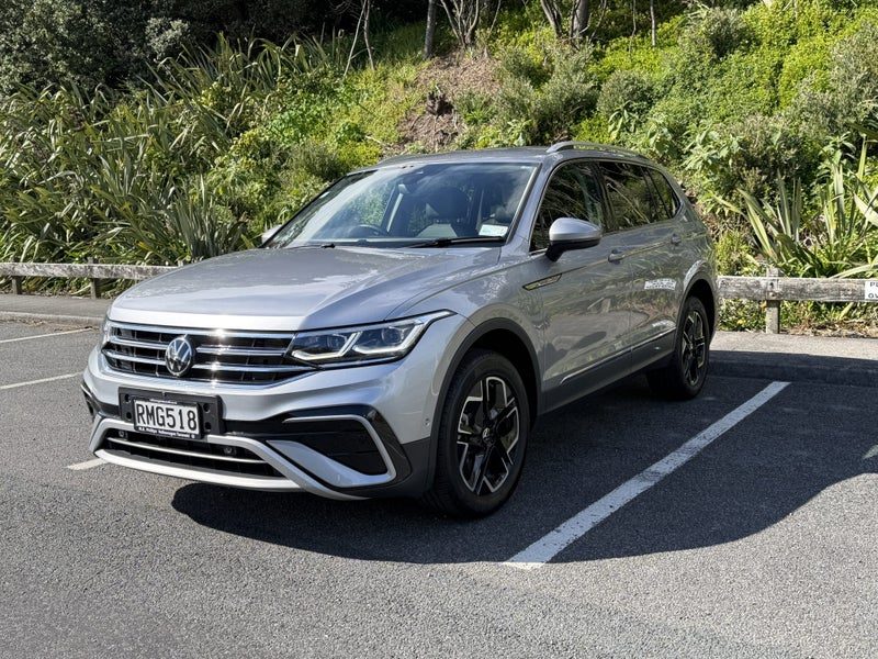 2025 Volkswagen Tiguan Allspace Style AWD, photo 3