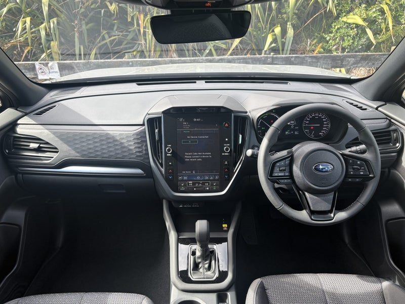 2026 Subaru Forester Hybrid AWD, photo 2