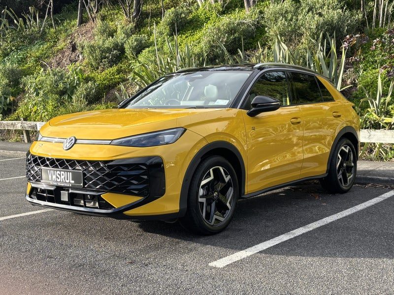 2026 Volkswagen T-Roc R-Line, photo 3