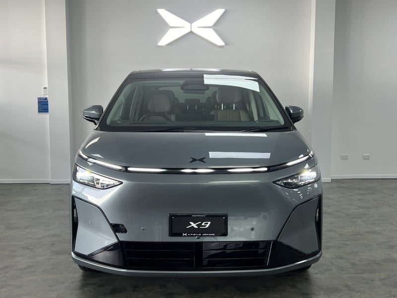 2026 XPENG X9 AWD Long Range Performance, photo 2