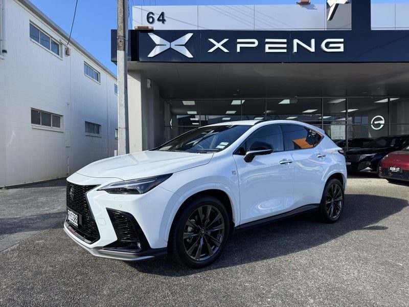2023 Lexus NX 450h+ F Sport PHEV, photo 2