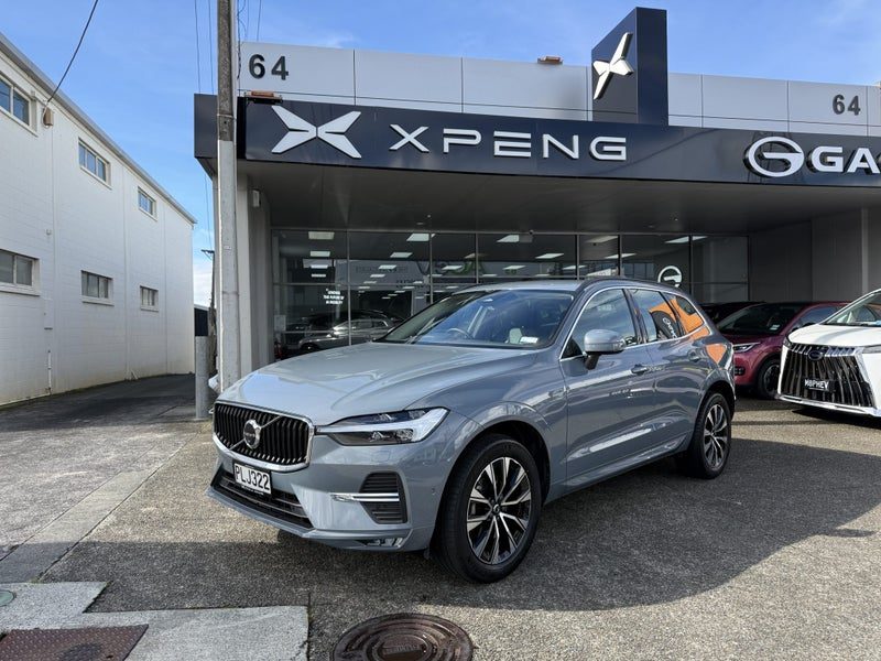 2022 Volvo XC60 B5 Plus AWD