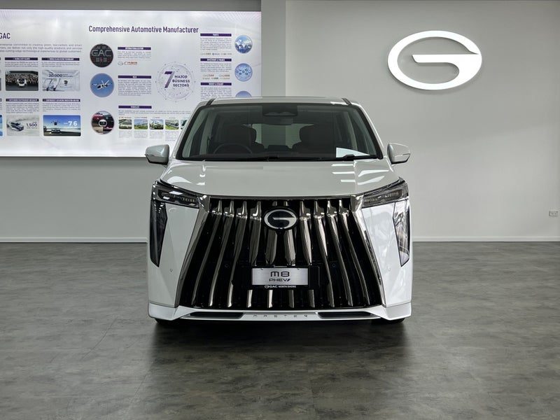 2026 GAC M8 PHEV GX - TV & Fridge Package, photo 2