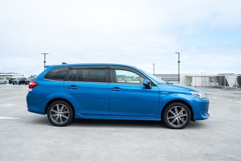 2015 Toyota Corolla FIELDER HYBRID AERO TOURER