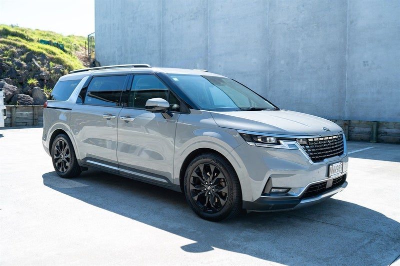 2021 Kia Carnival PREMIUM 2.2D/8AT BOSE ONE OWNER, photo 2