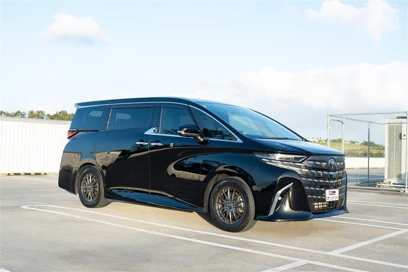 2025 Toyota Alphard HYBRID Z PREIMUM E-FOUR, photo 2