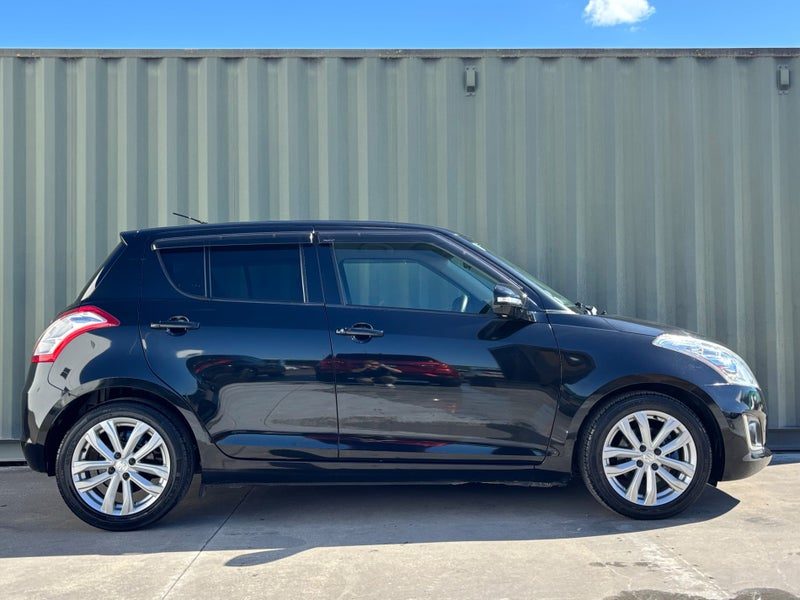 2013 Suzuki Swift XS, photo 3