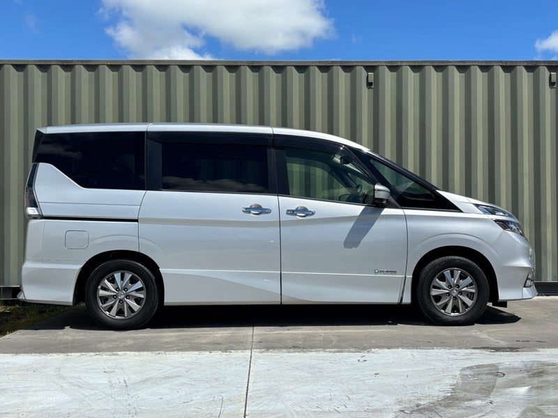 2018 Nissan Serena E-Power Highway Star Hybrid, photo 3