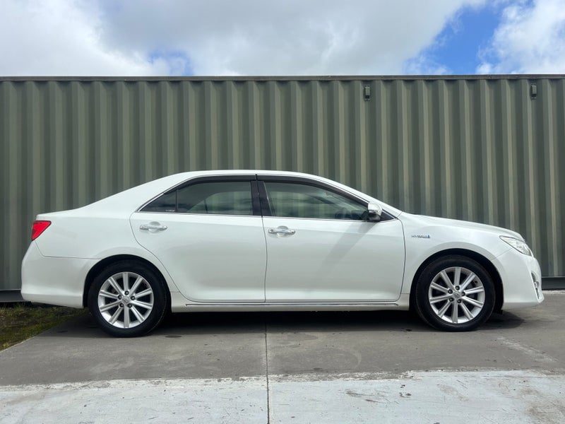2012 Toyota Camry Hybrid, photo 2