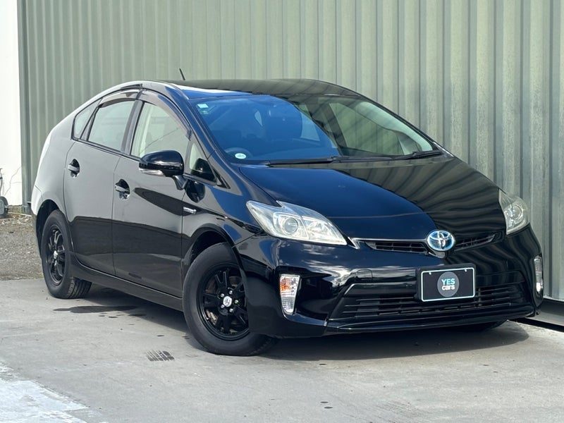 2013 Toyota Prius Hybrid S