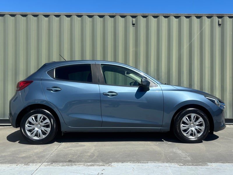 2015 Mazda Demio Demio 1.3L, photo 2