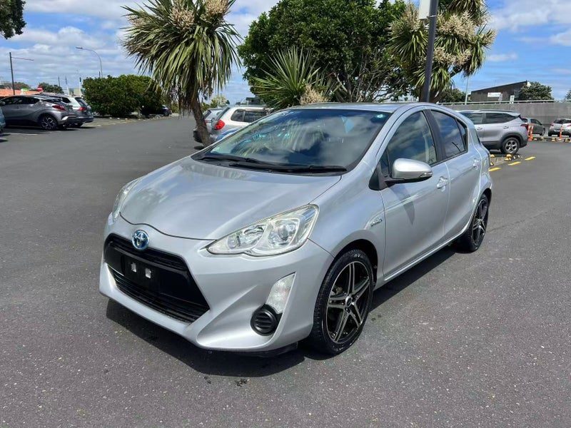 2015 Toyota Aqua Hybrid