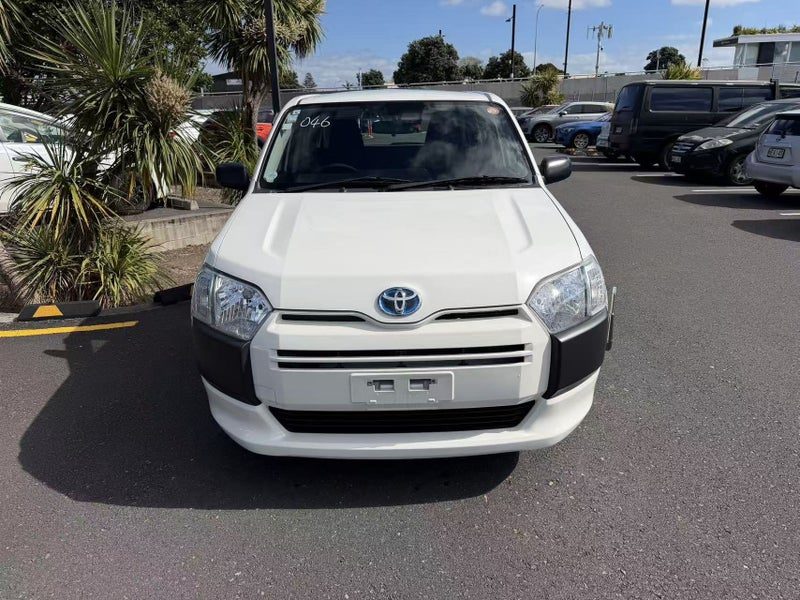 2020 Toyota Probox, photo 2