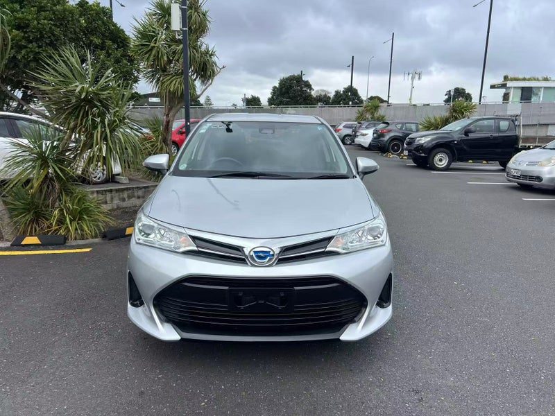 2018 Toyota Corolla Fielder, photo 2
