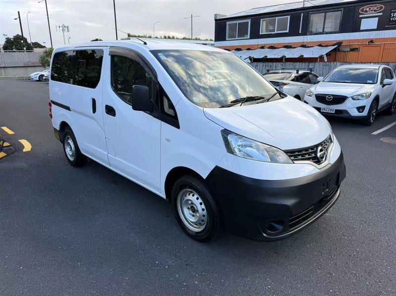 2021 Nissan NV200, photo 3
