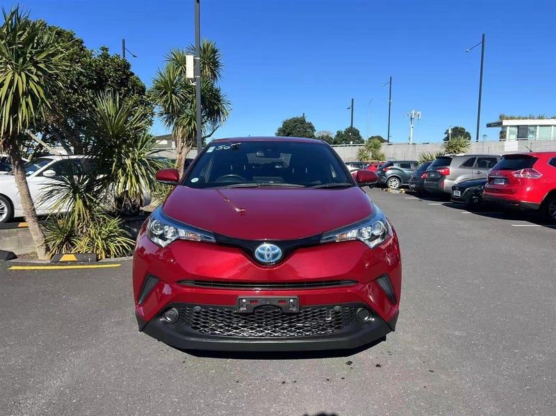 2017 Toyota C-HR Hybrid, photo 2