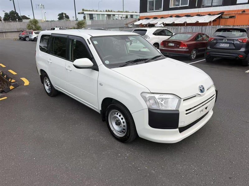 2021 Toyota Probox, photo 3