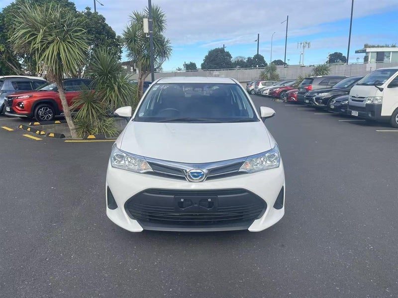 2021 Toyota Corolla Fielder, photo 2