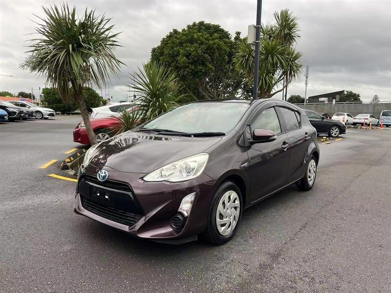 2016 Toyota Aqua Hybrid