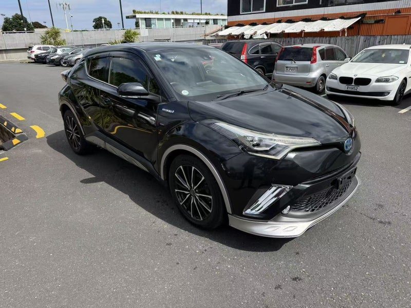 2017 Toyota C-HR Hybrid, photo 3
