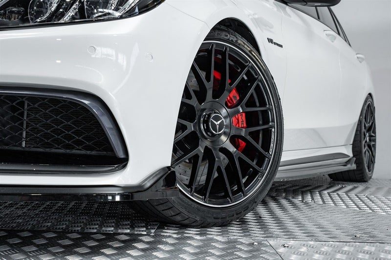 2017 Mercedes-Benz C 63 S AMG 4.0L Bi-Turbo V8, photo 2