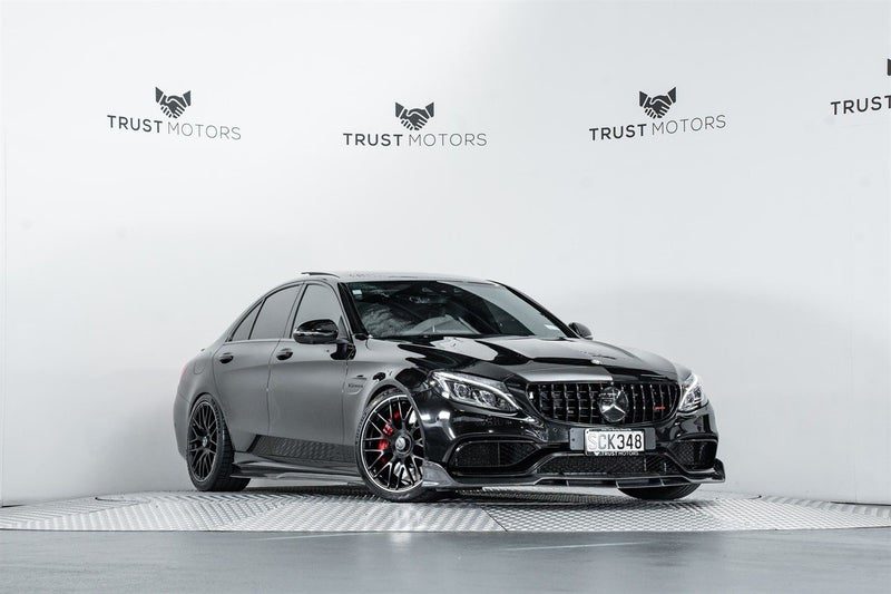 2016 Mercedes-Benz C 63 S AMG 4.0L Bi-Turbo V8
