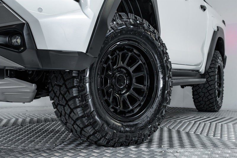 2026 Toyota Hilux Adventure 2.8D 4WD, photo 2
