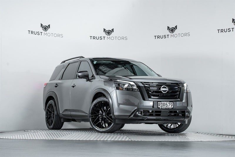 2024 Nissan Pathfinder TI-L 3.5L V6 4WD