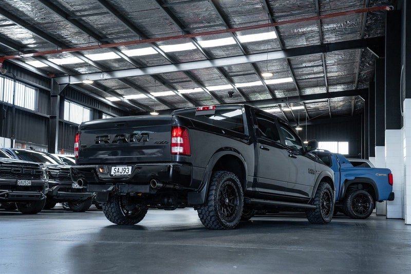 2020 Ram 1500 Laramie Rambox 5.7L 4WD, photo 3