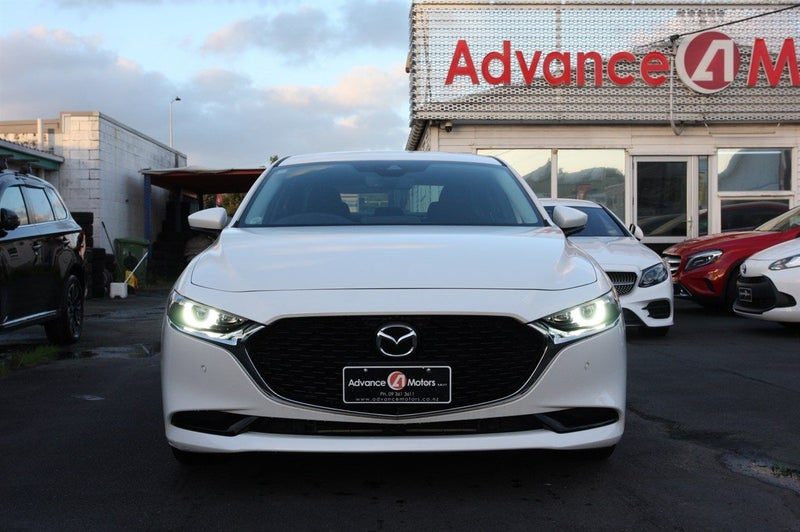 2019 Mazda 3 20S Proactive Touring, photo 2