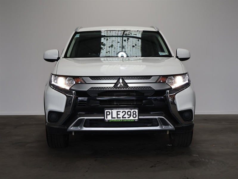 2022 Mitsubishi Outlander LS 7-Seat 2.4P/CVT, photo 2