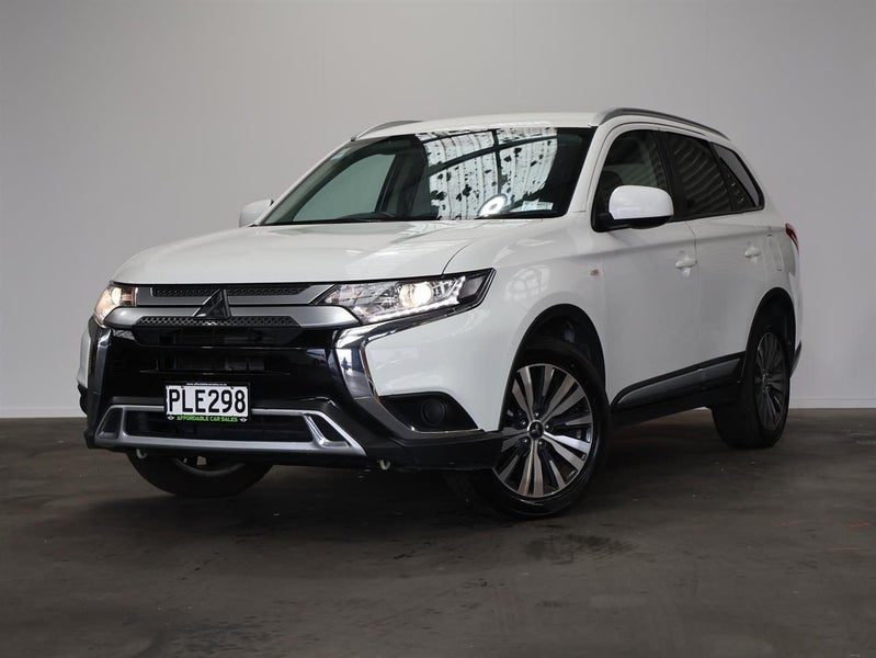 2022 Mitsubishi Outlander LS 7-Seat 2.4P/CVT, photo 3
