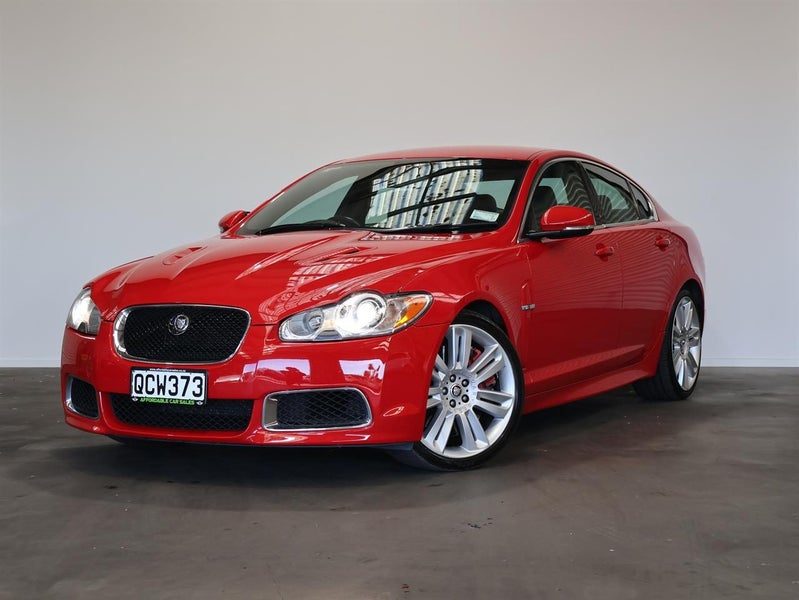 2010 Jaguar XF R-V8, photo 3