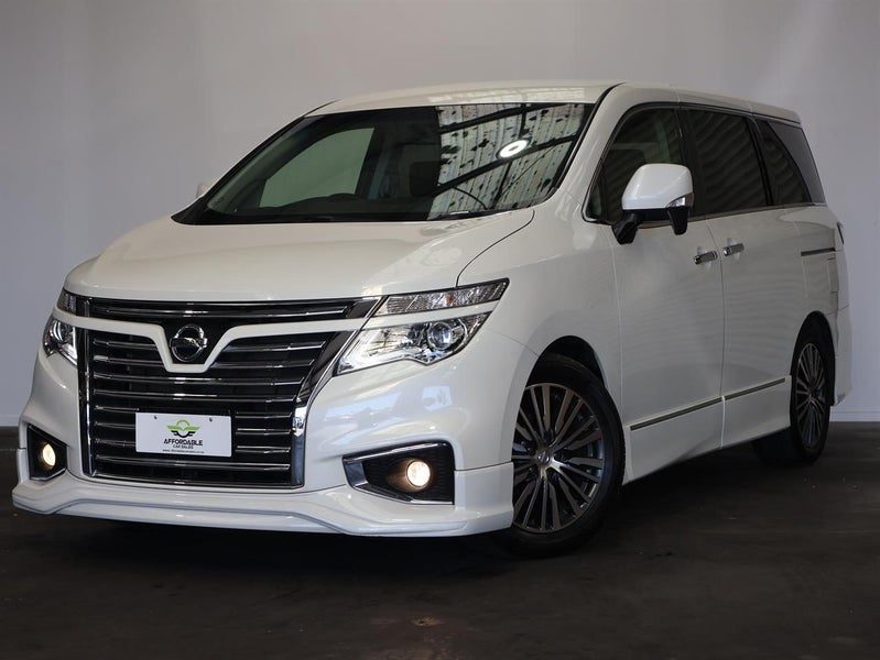 2017 Nissan Elgrand 250 Highway Star S, photo 3