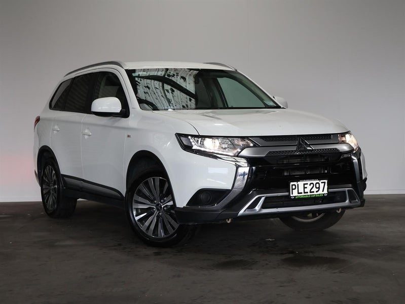 2022 Mitsubishi Outlander LS 7-Seat 2.4P/CVT